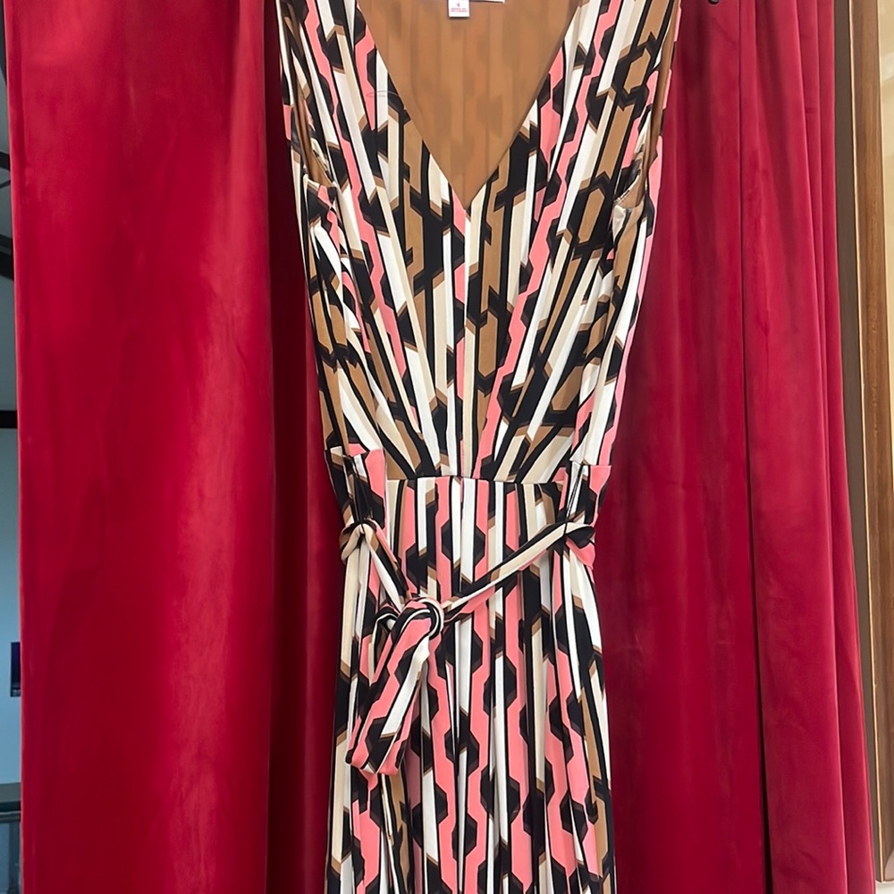 Dress size 4.  Worn once